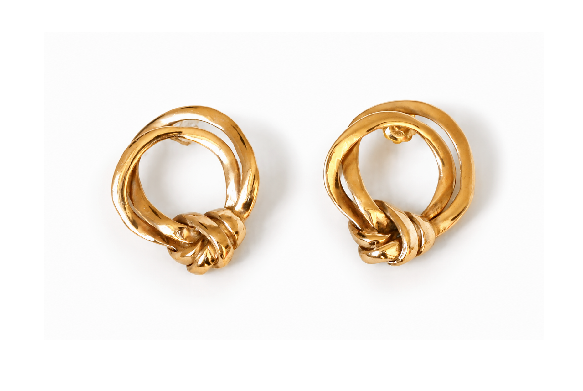Orecchini cerchio con nodo bronzo